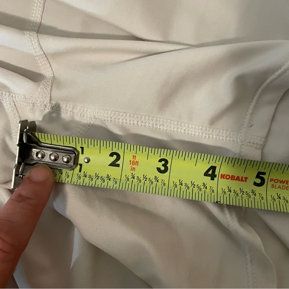 Tommy Bahama Sport White Mini Skort with Ruffle Hem - Size Women’s XL - Picture 10 of 14